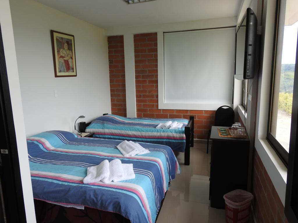 Hostal La Sultana Santa Rosa De Cabal Esterno foto