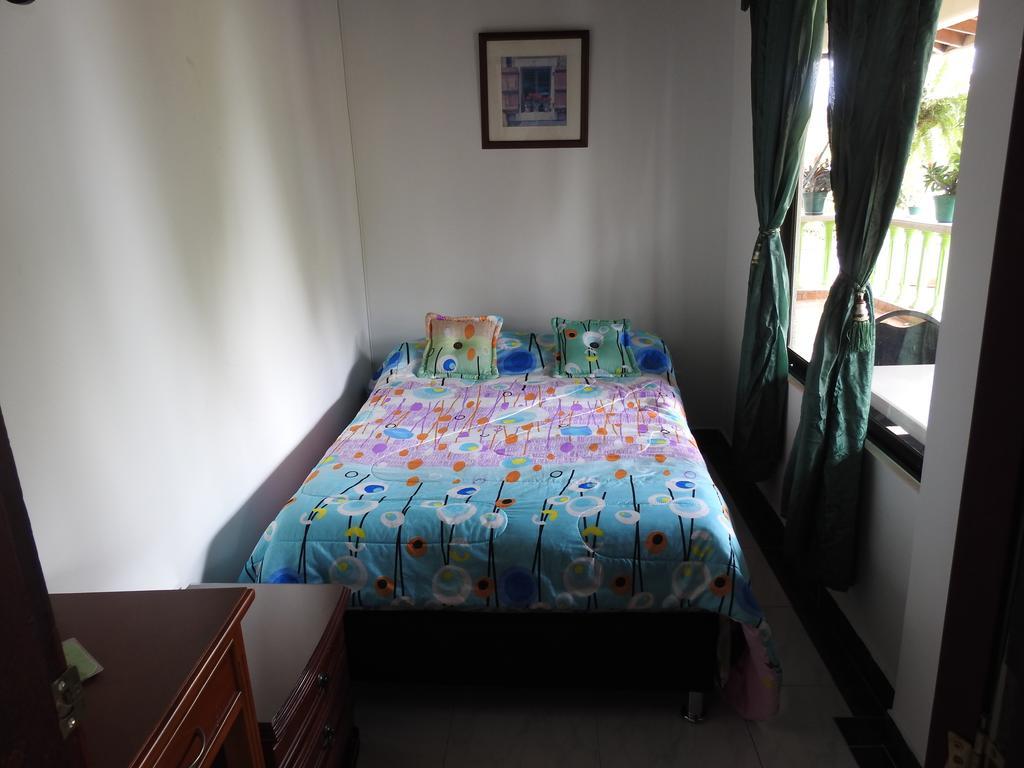 Hostal La Sultana Santa Rosa De Cabal Esterno foto