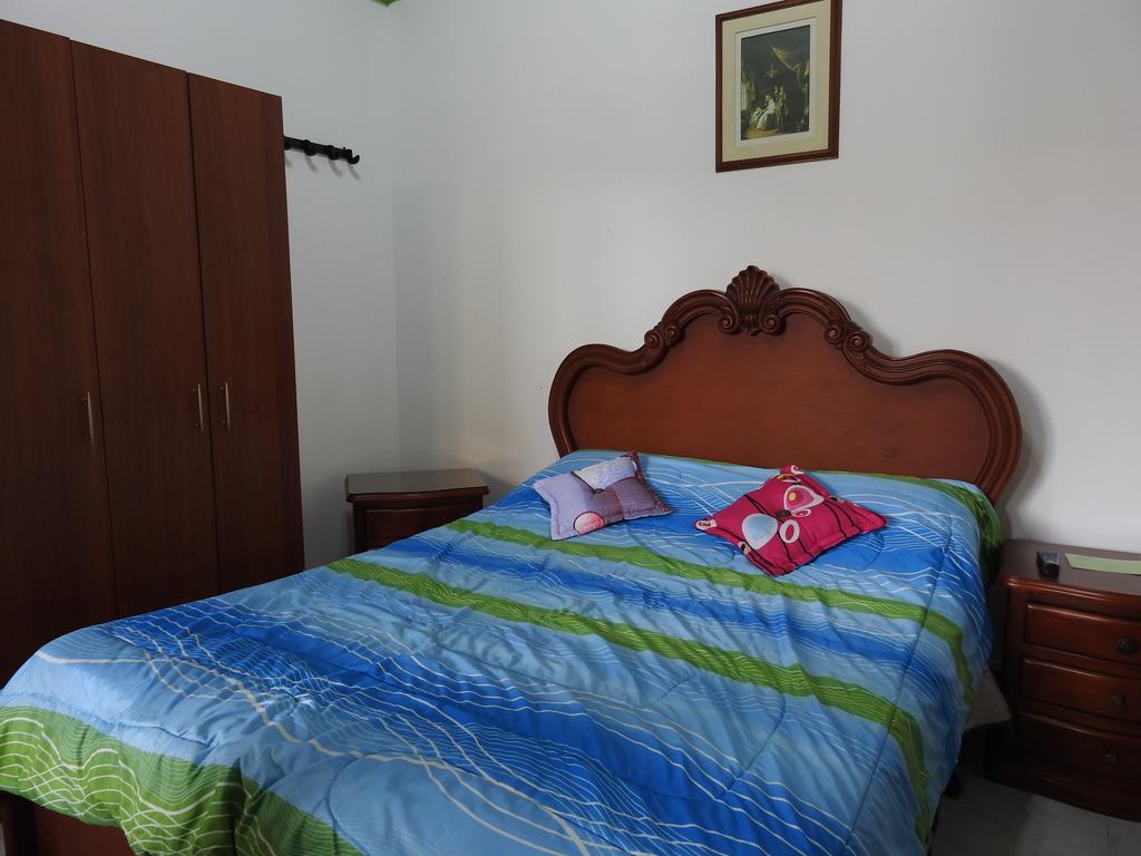 Hostal La Sultana Santa Rosa De Cabal Esterno foto