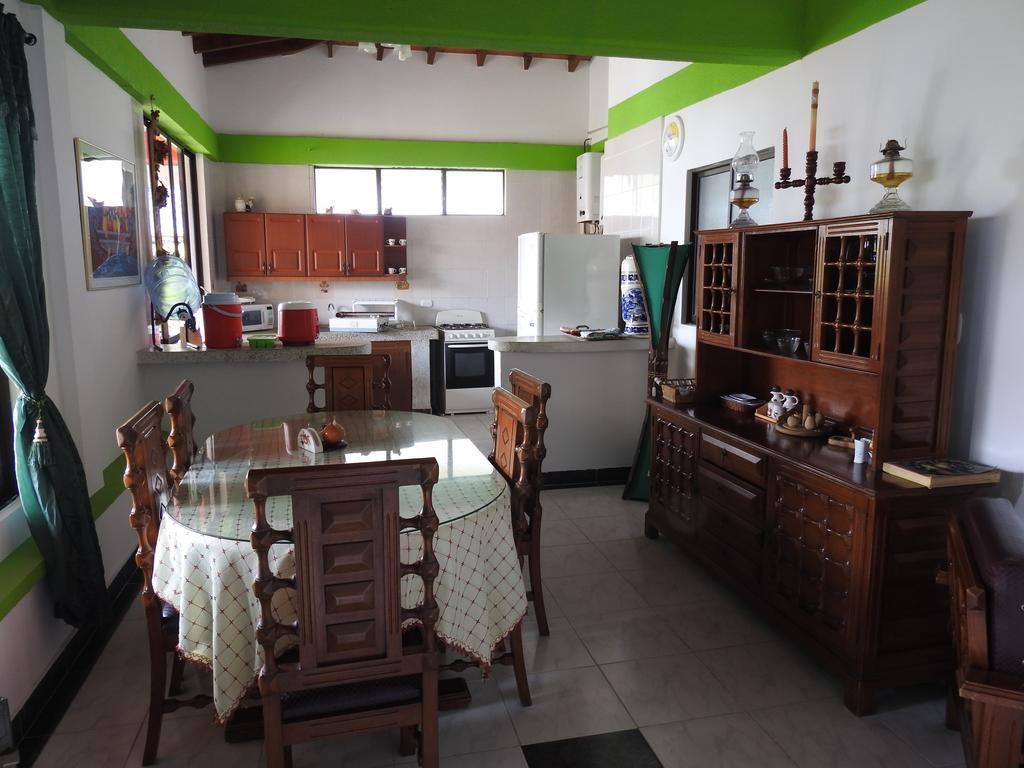 Hostal La Sultana Santa Rosa De Cabal Esterno foto