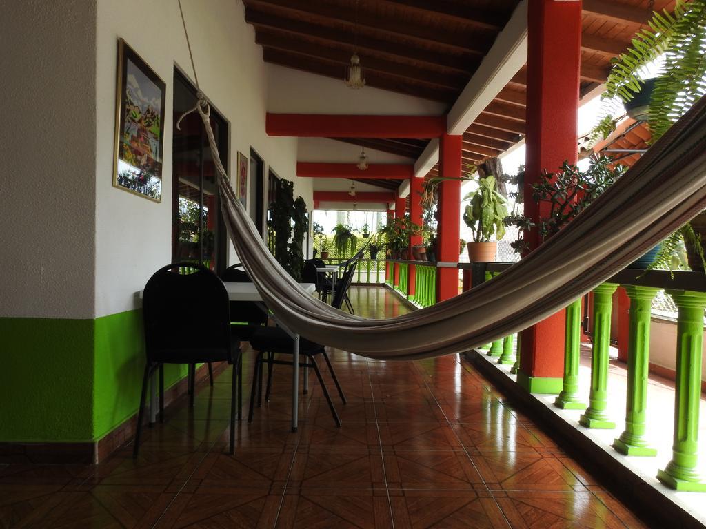 Hostal La Sultana Santa Rosa De Cabal Esterno foto