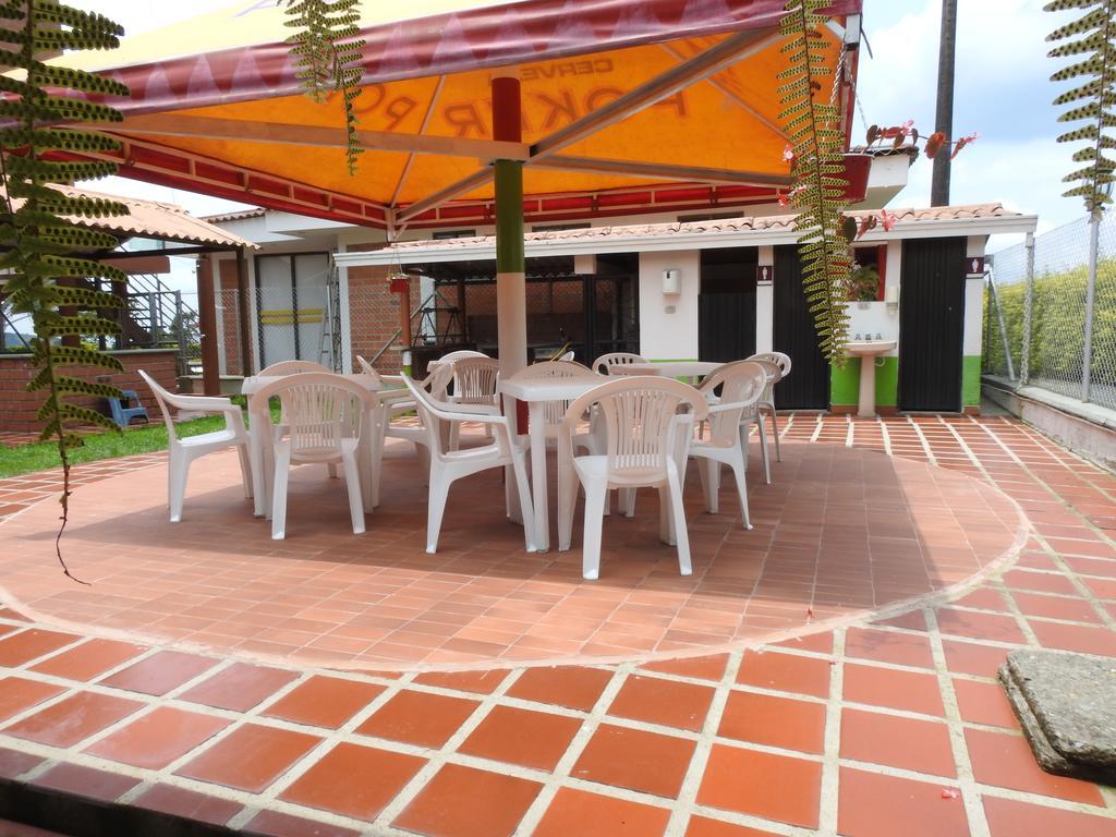 Hostal La Sultana Santa Rosa De Cabal Esterno foto